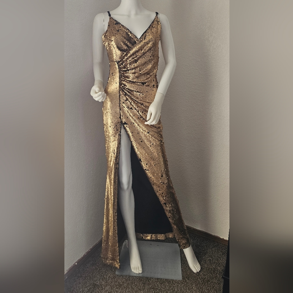 Fashion Nova Claudia Sequin Maxi Dress Sz M Bronze Gold Sparkly Formal Black